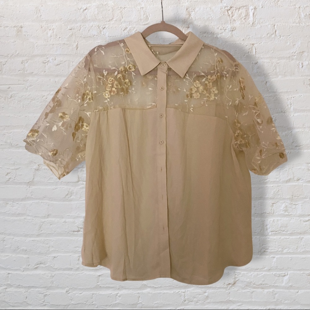 Adorable lace accent shirt